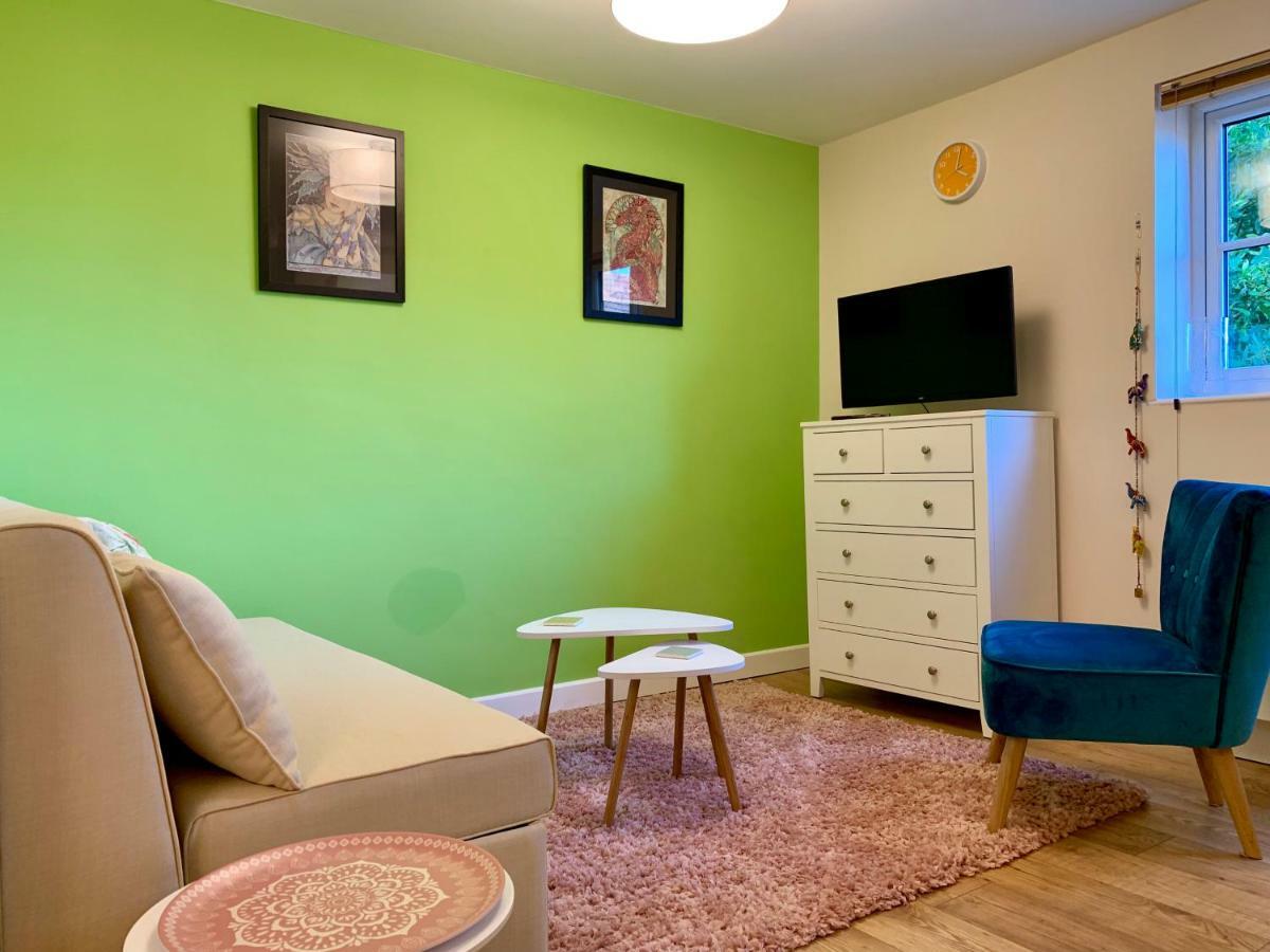 Apartment Pristine In The Centre Of Glastonbury